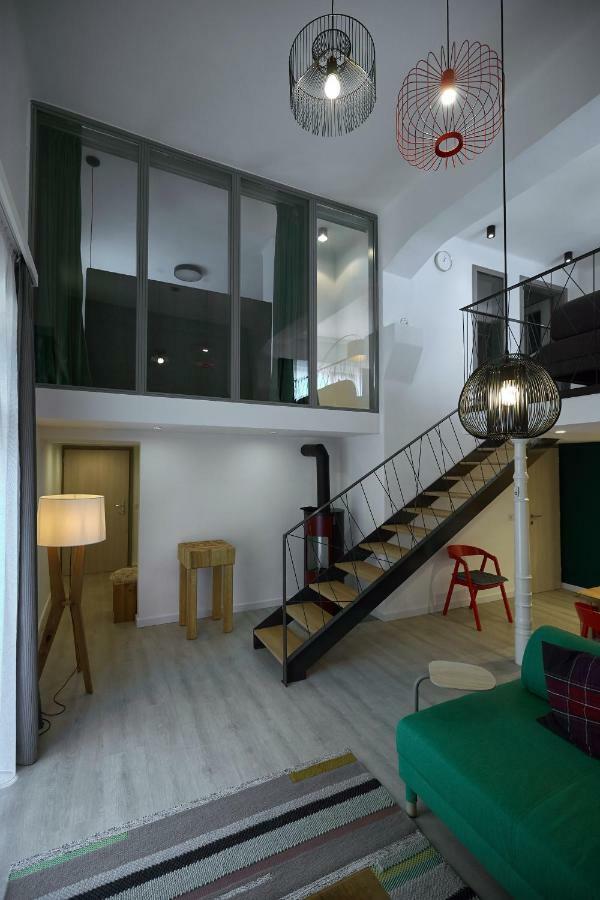 7Domb Apartman Komlo ภายนอก รูปภาพ