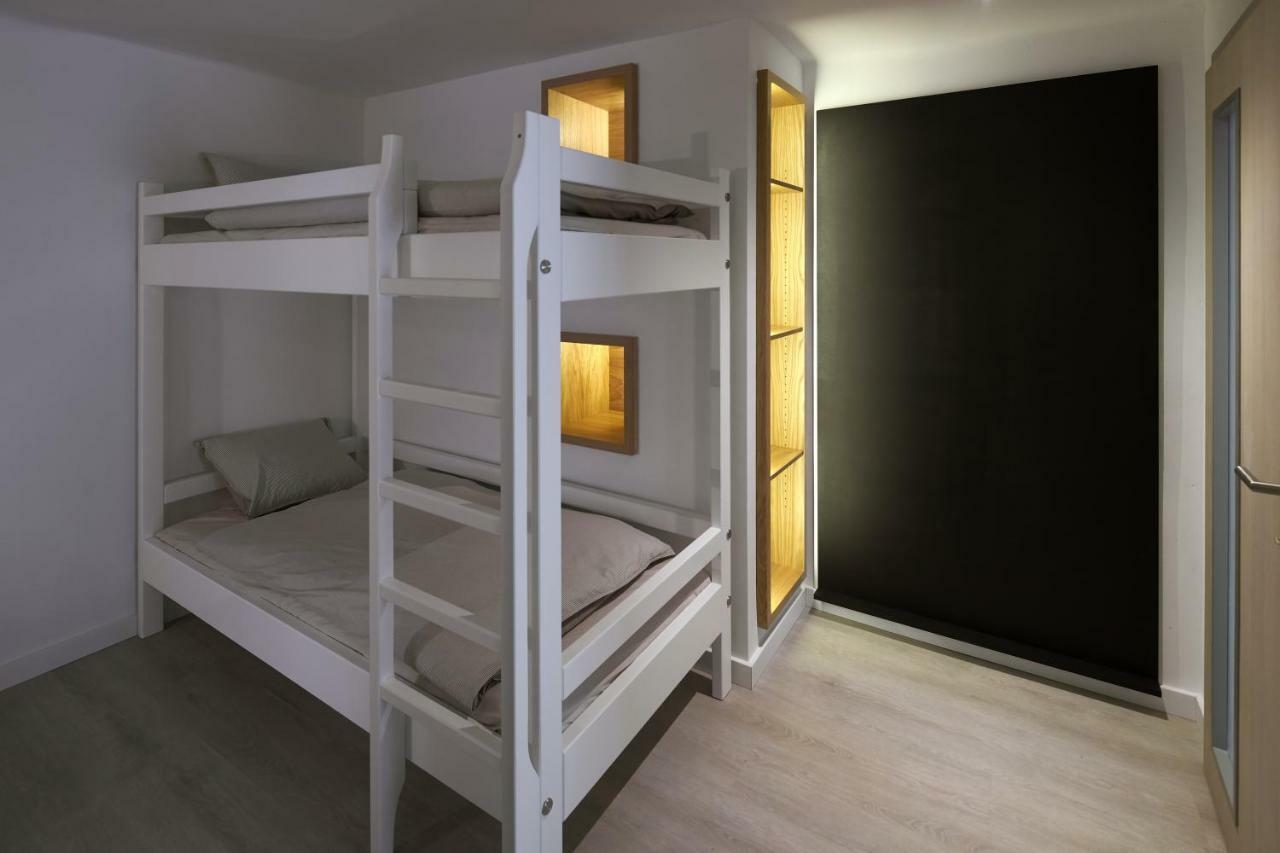 7Domb Apartman Komlo ภายนอก รูปภาพ